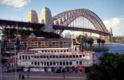 Sydney a Harbour bridge. Austrlie.