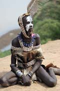 ena z kmene Karo. Etiopie.