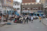 Ulice ve mst Aden v sti zvan Krter. Jemen.